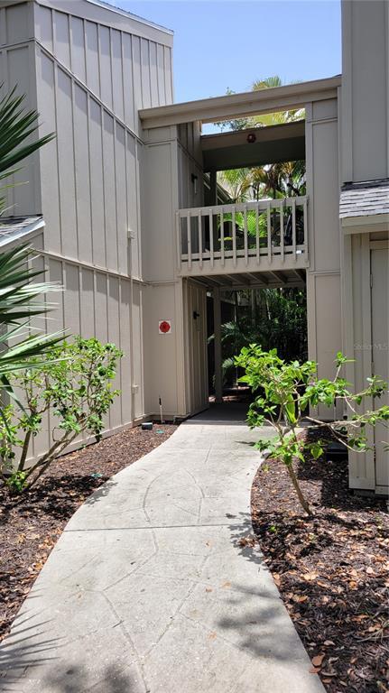 Building Photo - 2224 Bahia Vista St