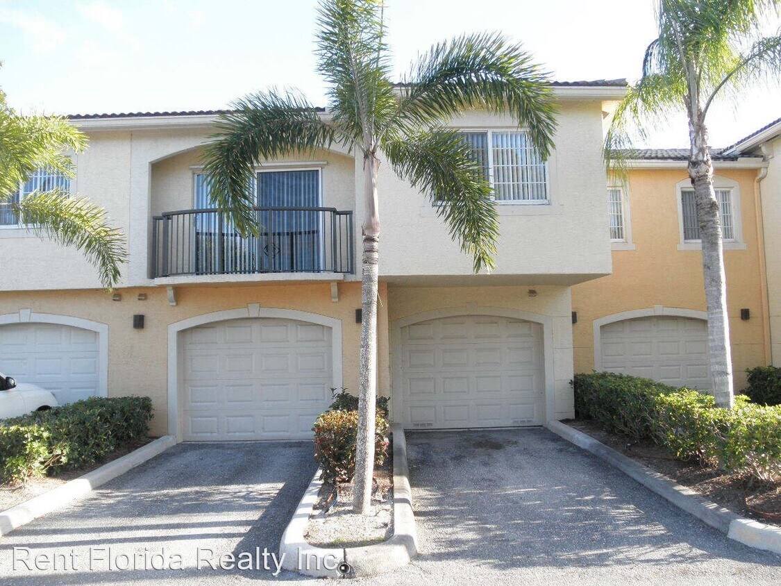 Primary Photo - 1200 Crestwood Ct S