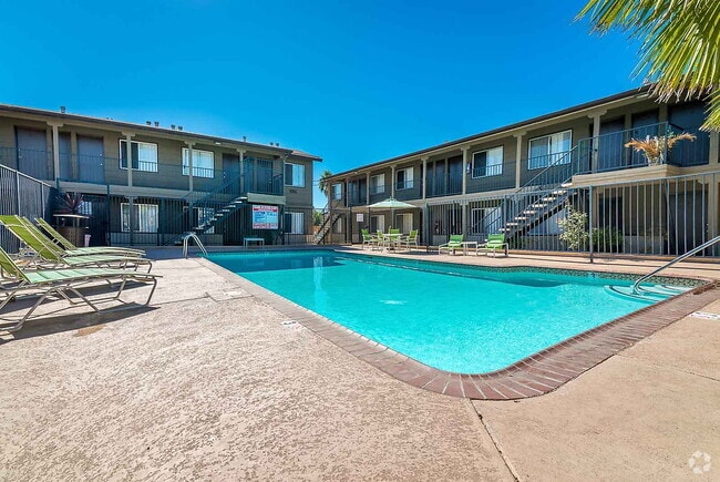 Building Photo - Mesa Village