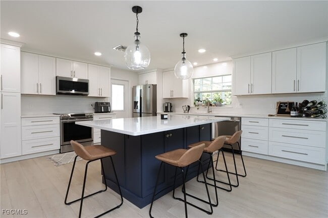 Foto del edificio - 1327 Sunbury Dr