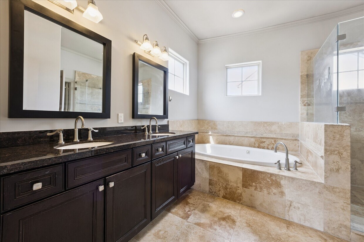 Foto principal - 4004 Feagan St