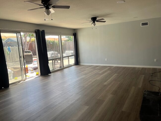 Building Photo - 1756 Rosalia Dr