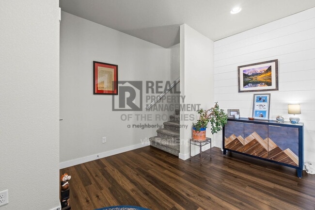 Foto del edificio - 218 E Chestnut St