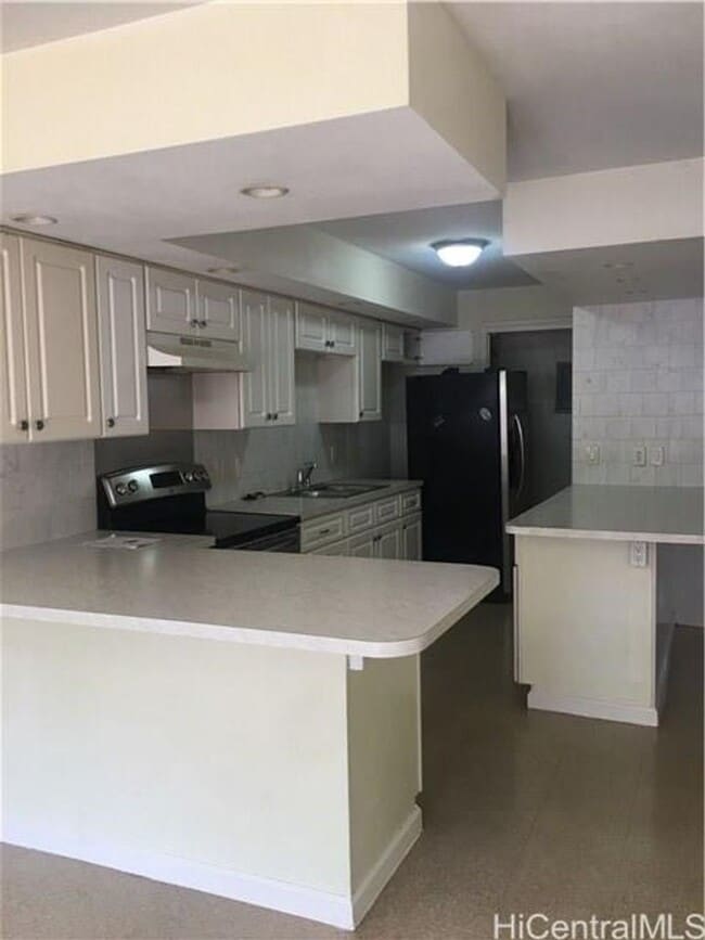 Foto del edificio - Single Level 4 Bedroom, 2 Full Bath with C...