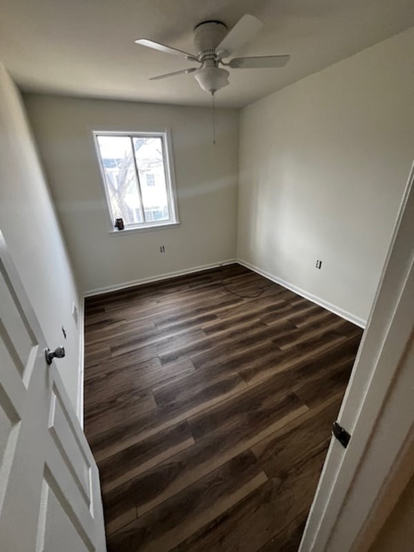 Building Photo - 8004 Community Dr