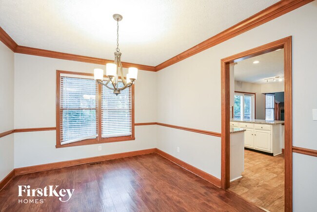Building Photo - 14388 Howe Dr