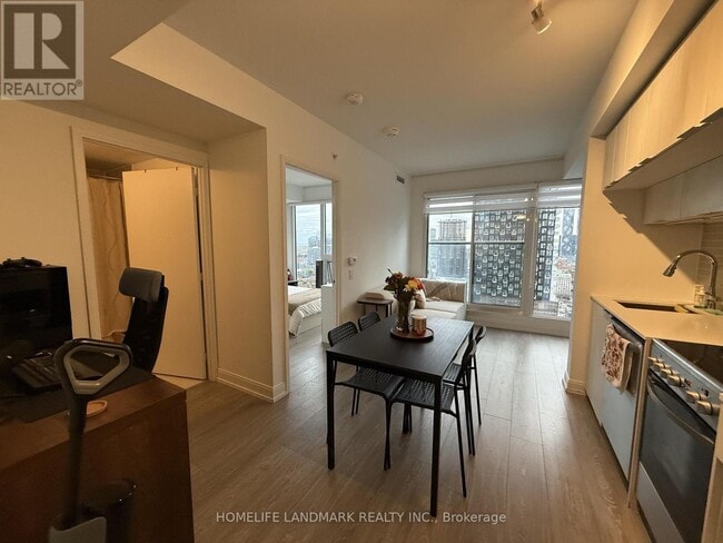 Building Photo - 181 Dundas St E