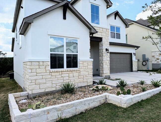 Building Photo - 1113 Villa Rialto View