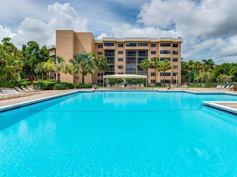 Foto principal - 4640 Lucerne Lakes Blvd W