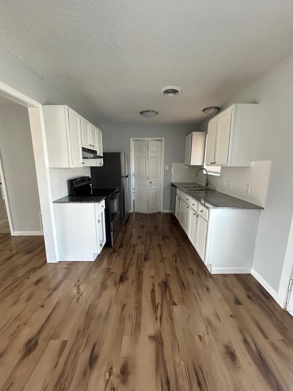 Foto del edificio - 4603 SW H Ave