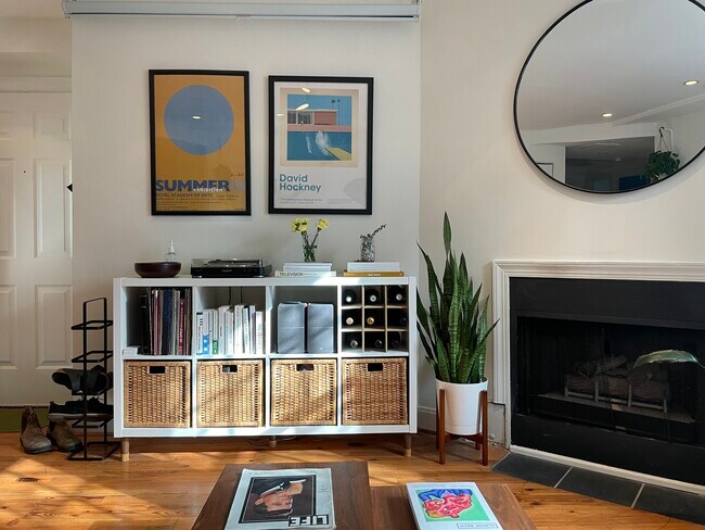 Foto del edificio - 1731 Willard St NW