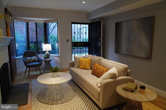 Photo - 1034 Paper Mill Ct Townhome