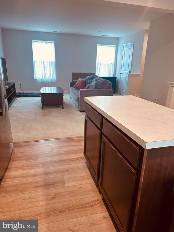 Foto del edificio - 309 Yellow Bill Ln