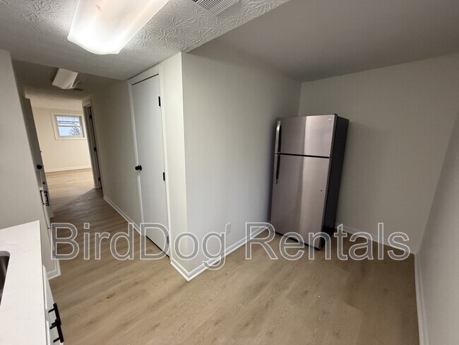 Foto del edificio - 103 Garden Heights Ave