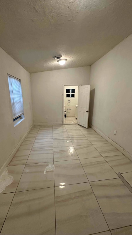 Building Photo - 7573 NW 12th Ct