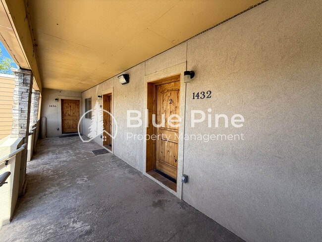 Building Photo - 1432 E 17th St
