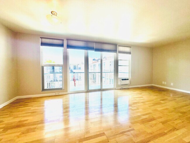 Foto del edificio - Condo- York
