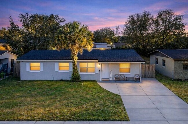 Building Photo - 4664 Pleasant Valley Ct