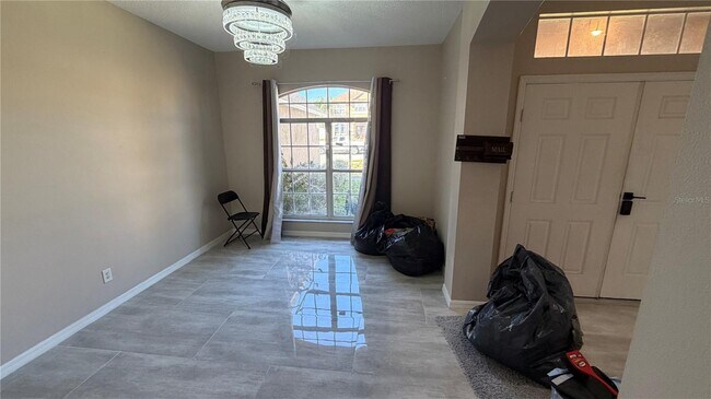 Foto del edificio - 2661 Plumberry Ave