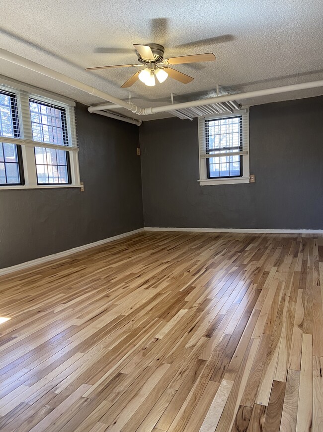 Foto del edificio - 1684 Harrison St