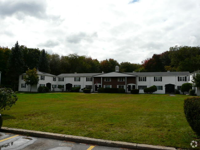 Foto del edificio - 22-88 Roberts Dr