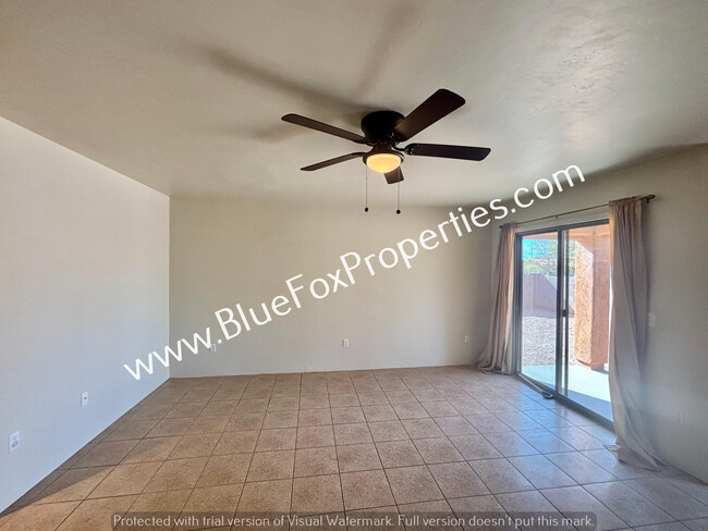 Foto del edificio - 3 Bedroom, 2.5 Bath Home in South Tucson