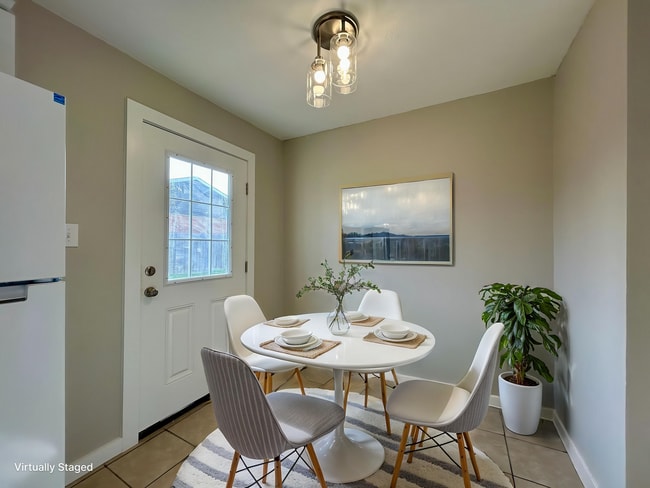 Foto del edificio - Modern 2 Bed for Rent – Minutes from Pinnacle Hills and Pleasant Crossing