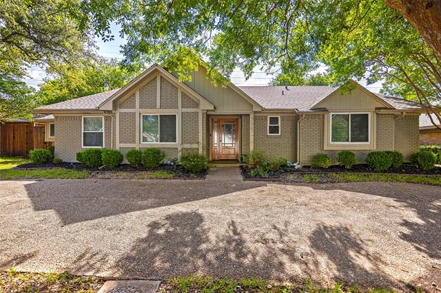 Foto del edificio - 7251 Crooked Oak Dr