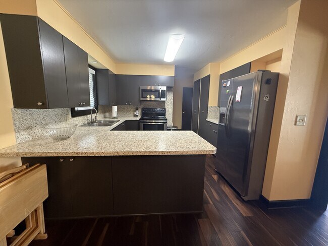 Foto del edificio - 115 S Ridge Dr