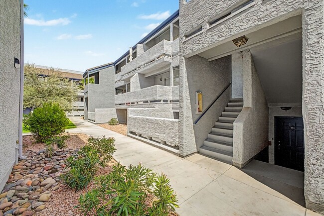 Building Photo - 1331 W Baseline Rd