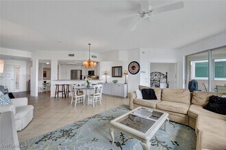 Building Photo - 262 Barefoot Beach Blvd