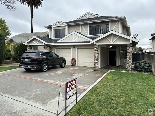 Front of the Property at 430 Linwood Avennue - 430 West Linwood Avenue