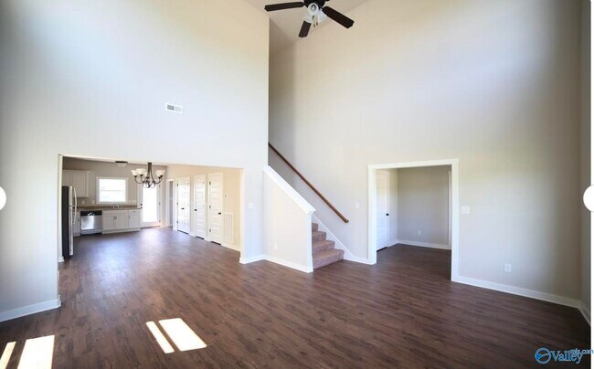 Foto del edificio - 6410 Midtowne Ln NW