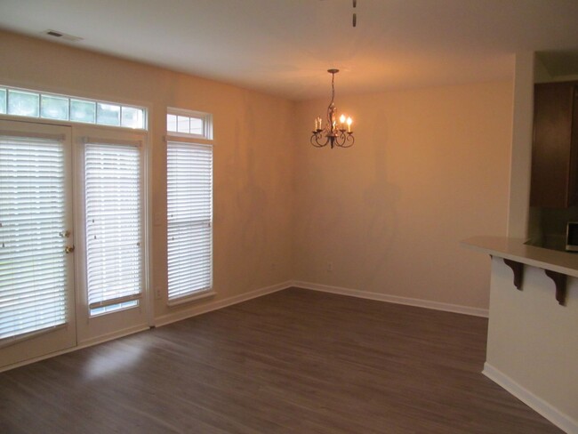 Building Photo - West Winston-Salem Close to Lewisville