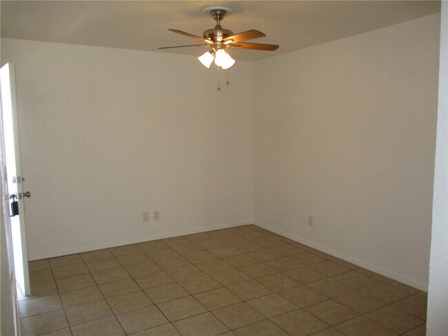 Foto del edificio - 2801 Paloma Senda