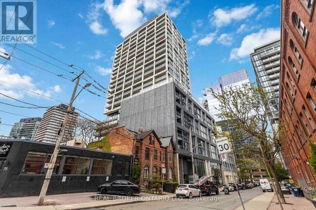 Building Photo - 55-1555 Ontario St