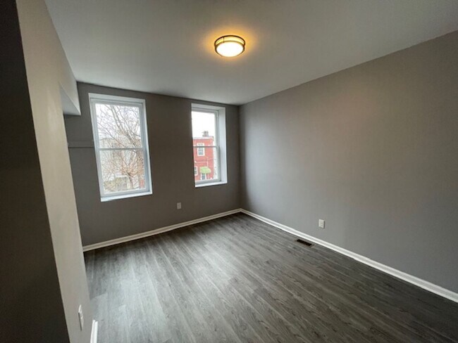 Building Photo - Anika Homes 3 Bedroom