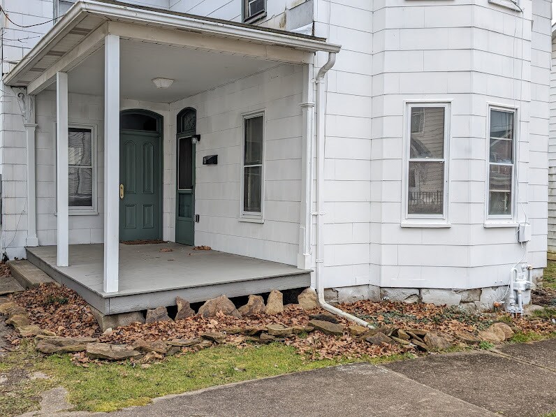 Primary Photo - 131 W Campbell St