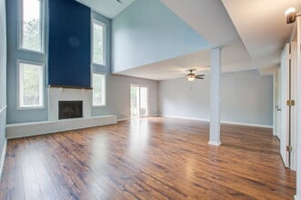 Building Photo - 1506 Ventura Pl