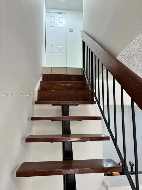 Foto del edificio - 1121 SW 105th Ave