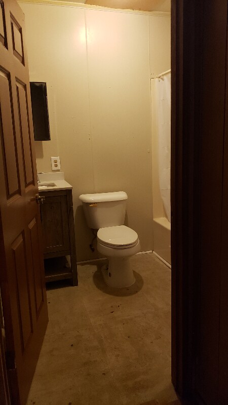 Foto del edificio - 704 1/2 Violet St