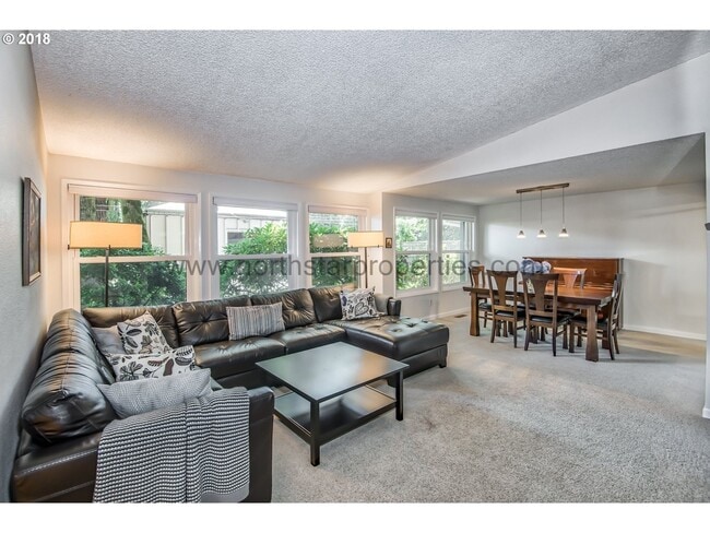 Building Photo - Great Lake Grove Bungalow Walking Distance to Everything