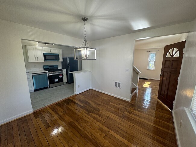 Foto del edificio - 376 Terrace Pl