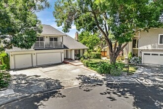 Building Photo - 5246 Hebrides Ct