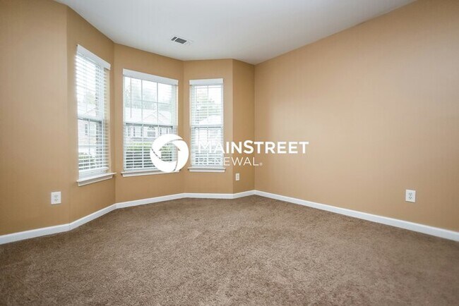 Foto del edificio - 5 Bedroom Pet-Friendly Home in Atlanta, GA with Main Street Renewal