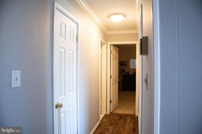 Building Photo - 2900 Kings Chapel Rd