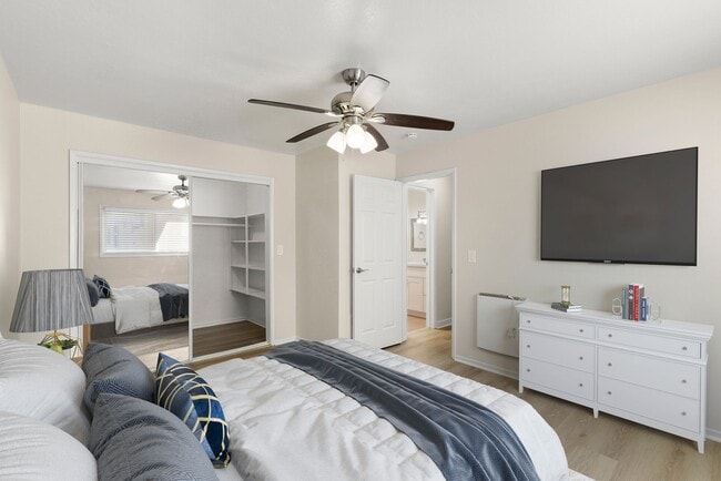 Interior Photo - Melrose Manor Apartments - Riverside, CA