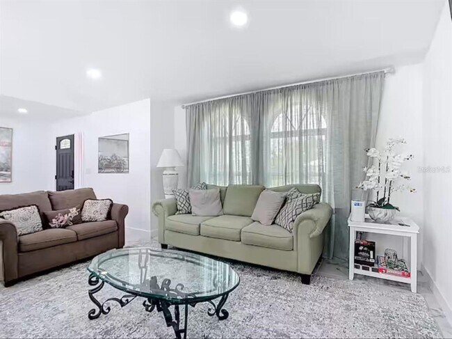 Foto del edificio - 9308 President Cir