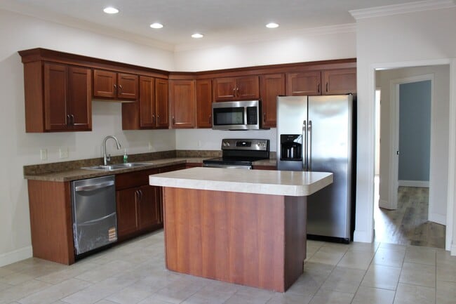 Kitchen - 11745 Juniper Ct
