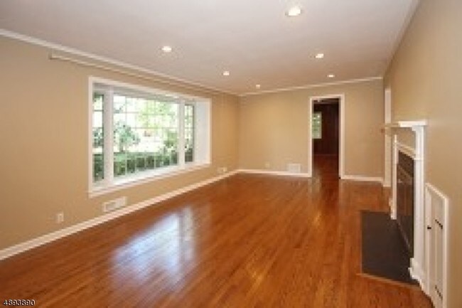 Foto del edificio - 41 Highlands Ave